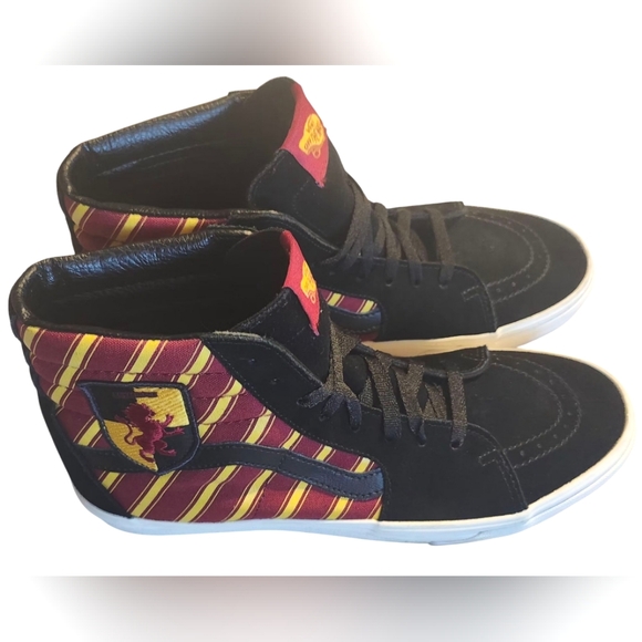 VANS Limited Edition Harry Potter Gryffindor SK8-Hi Top Shoes, Men's Size 10 - Picture 9 of 11